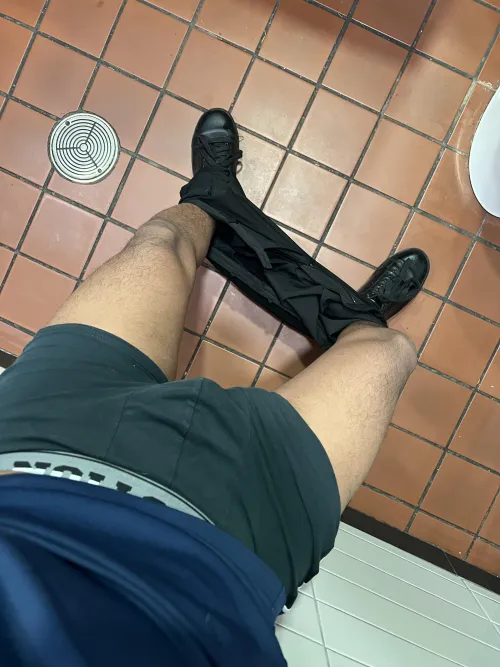 22, 🇨🇦 straight dl but freaky curious guy, hmu sc: merlin_cook or tele ot insta at halimabal14