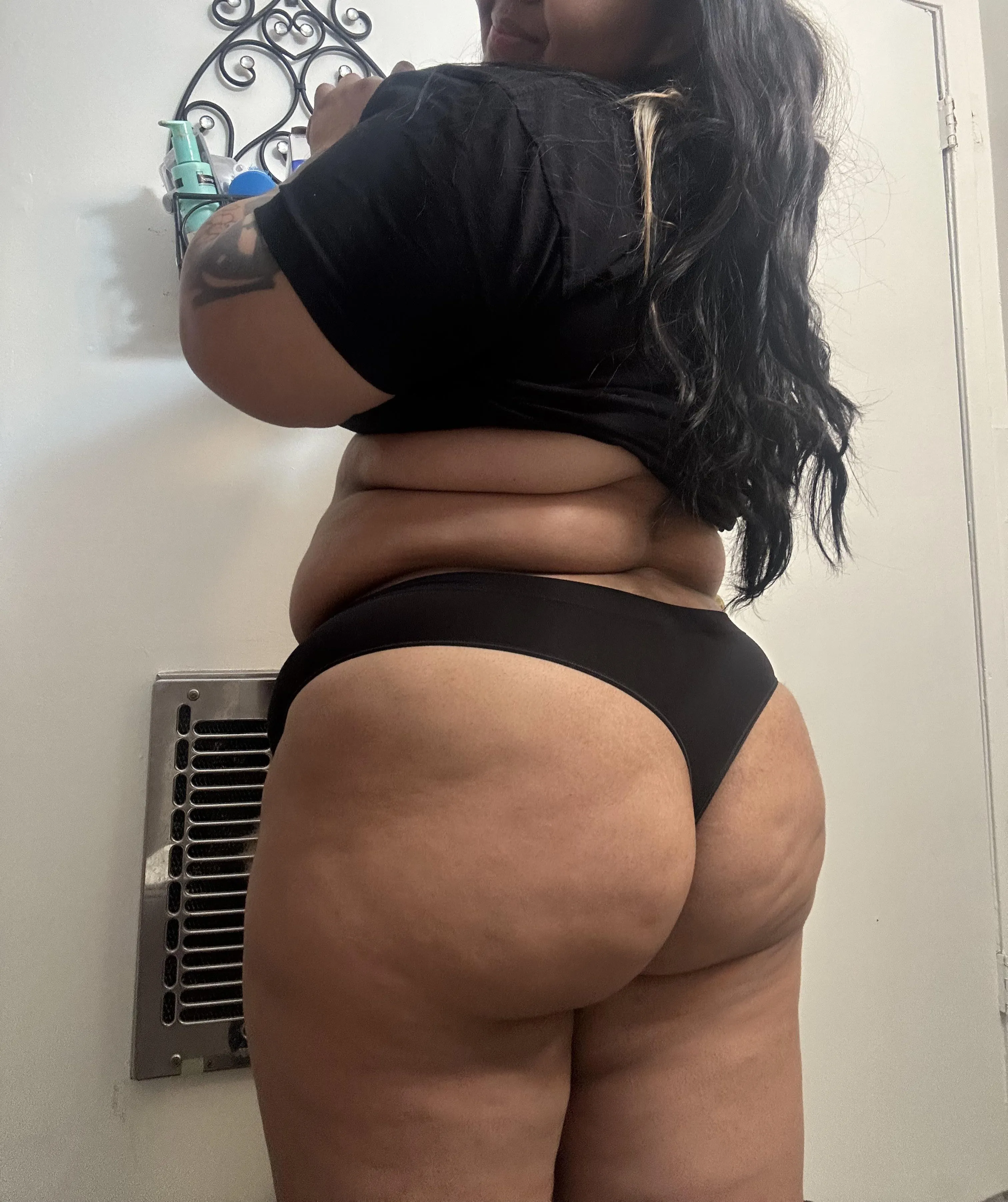 Hug or kiss? Maybe even devour?