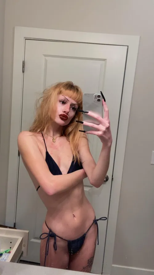 u wanna see me being naughty with them ? check comments 🤭