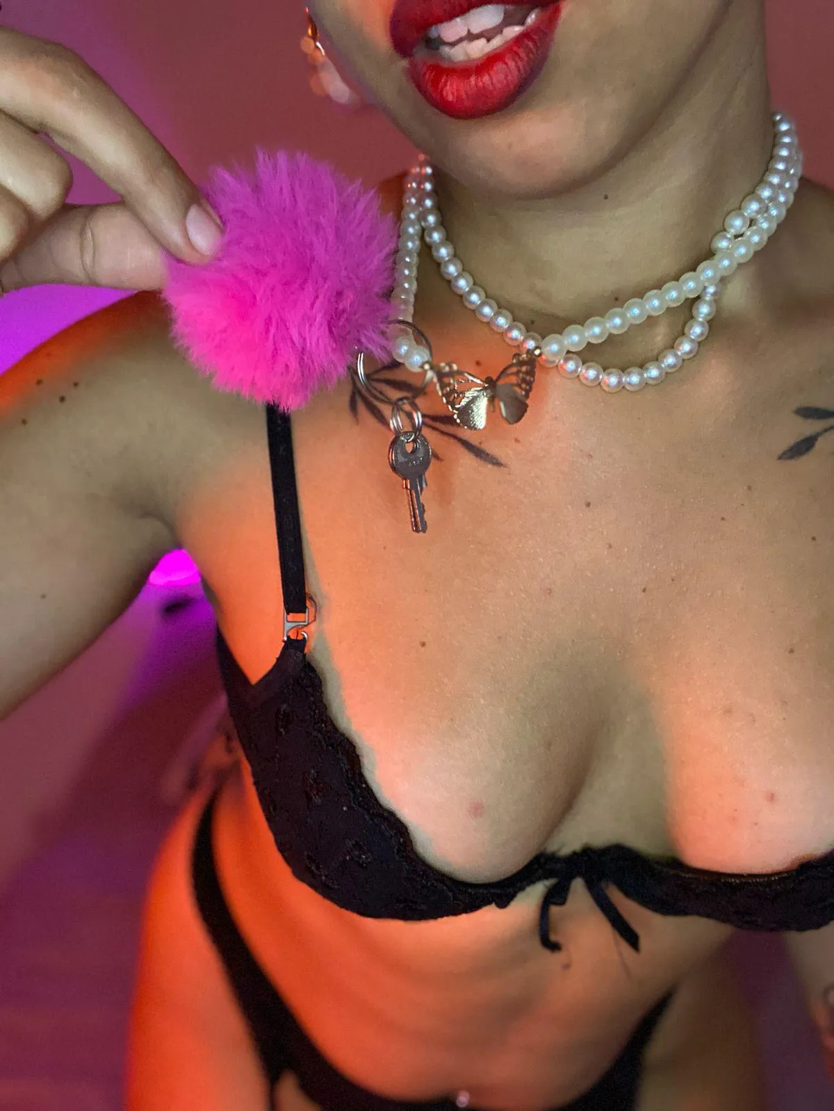 A cuckold like you only deserves to be in chastity