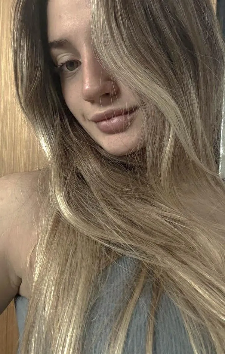 any older guys into 06 girl?