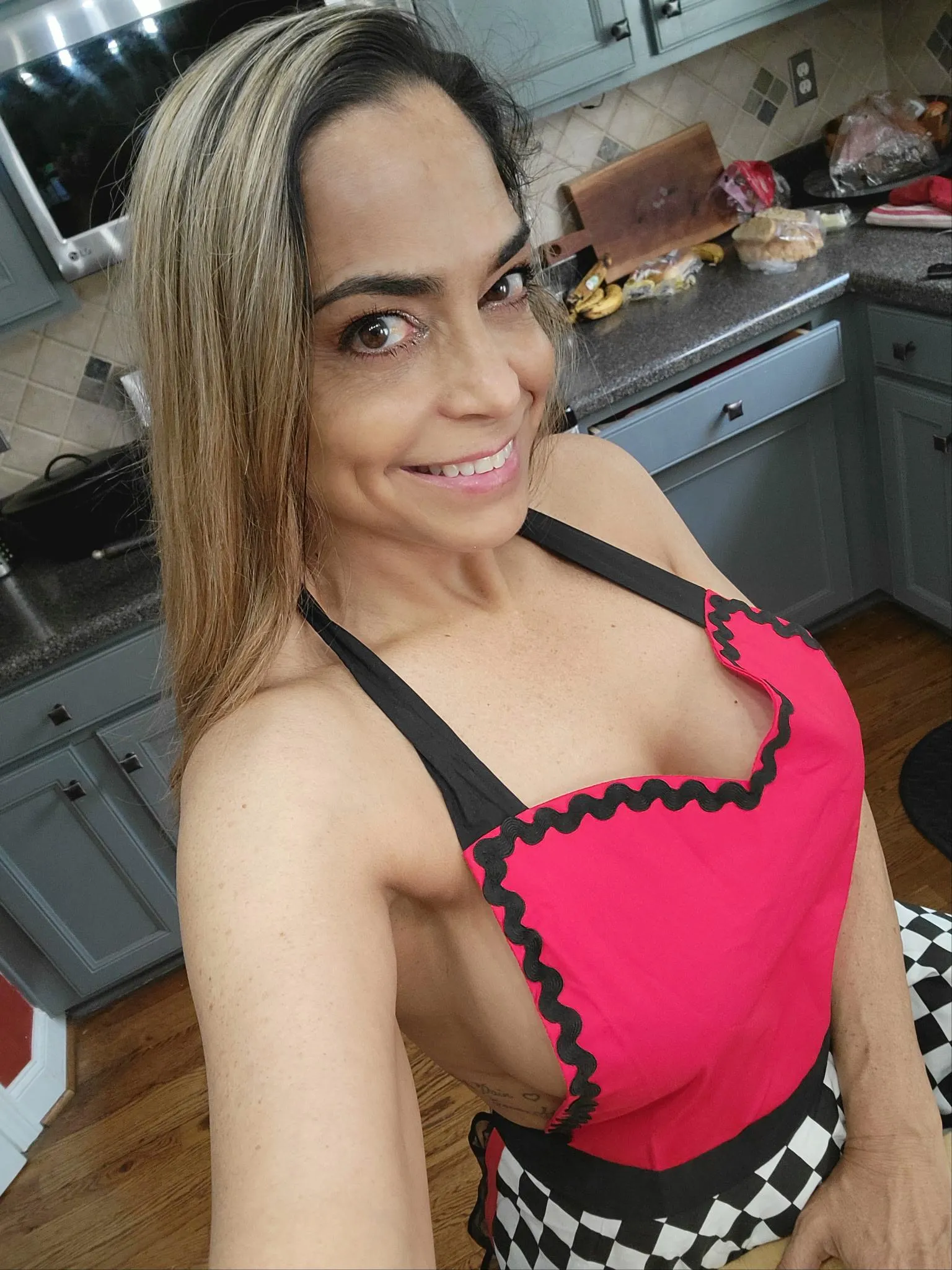 Who needs a bra anyway