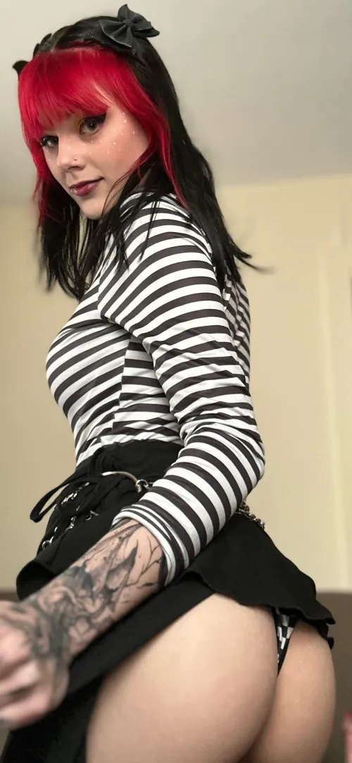 Happy Easter and Happy 420 !!