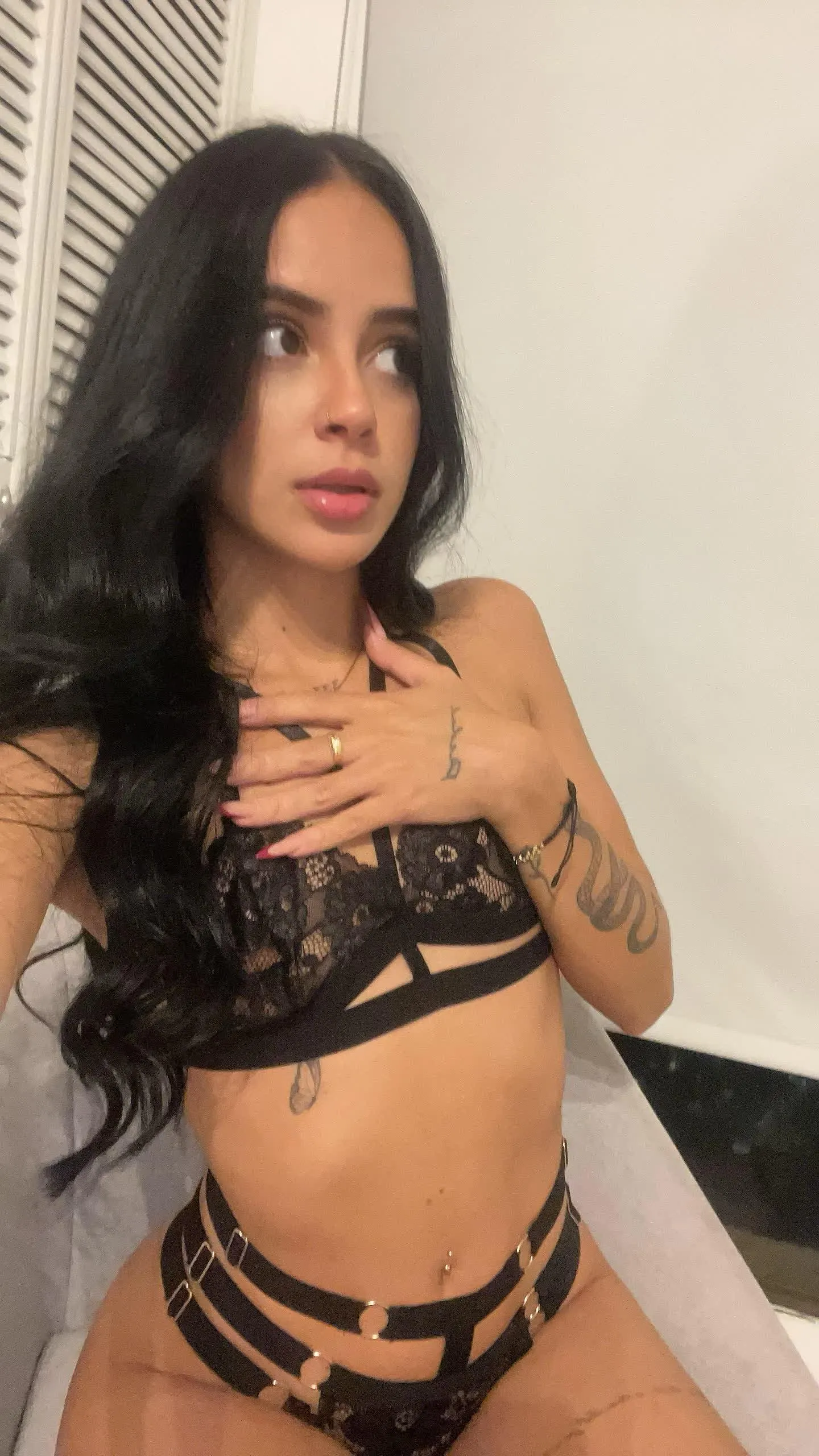 For those who have never had a Latina toy, here I am