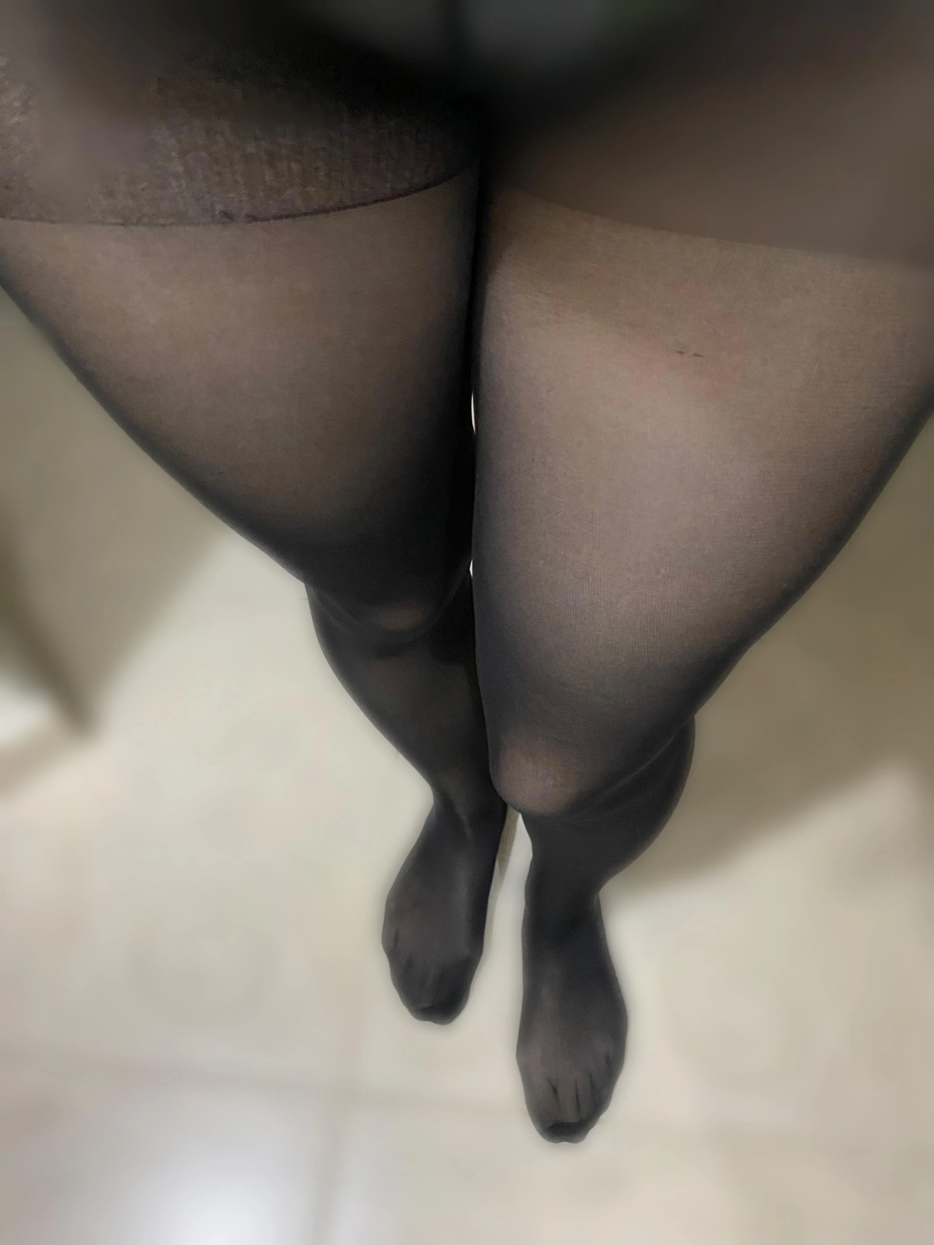 My natural toes in black pantyhose