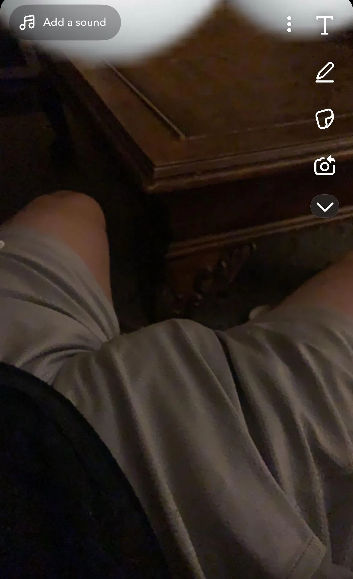 I love my gray shorts!😁