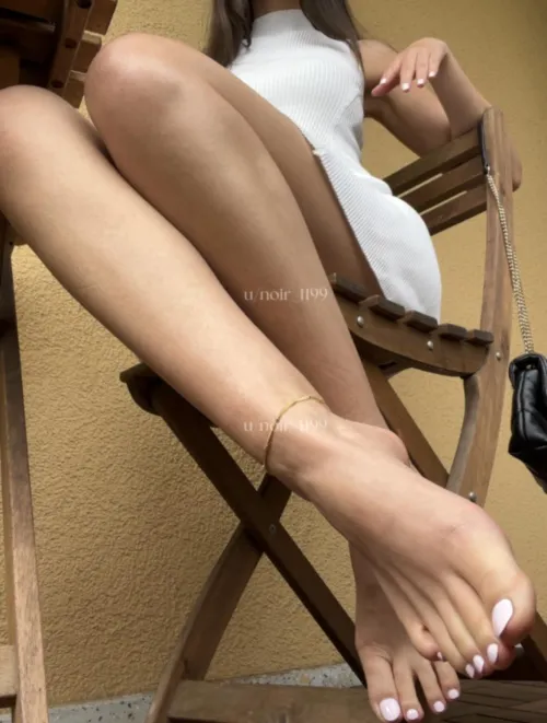 It's time to begin your devotion to Noir.