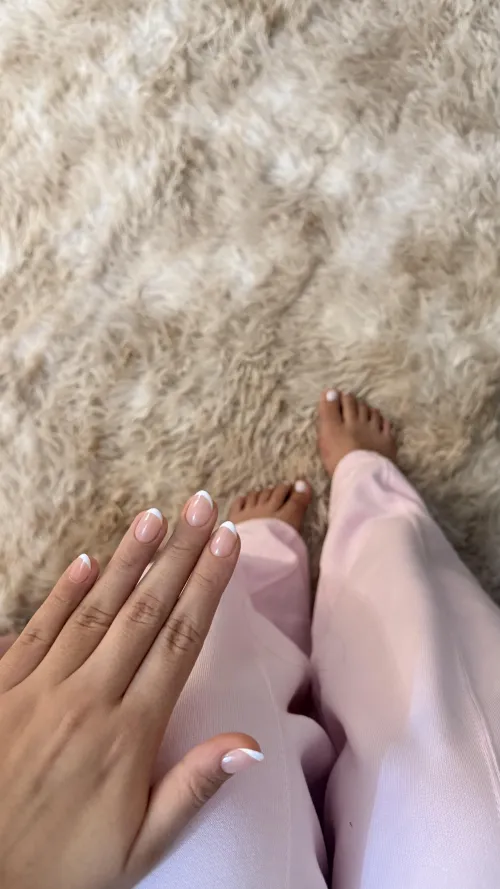 Cute and sexy toes
