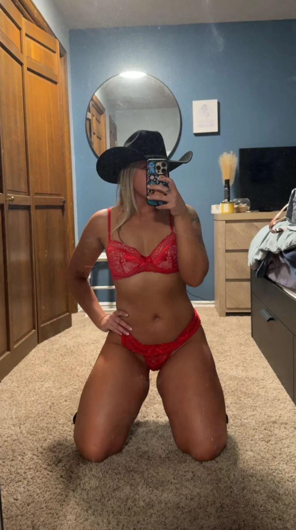 Giddy up cowboy 💋