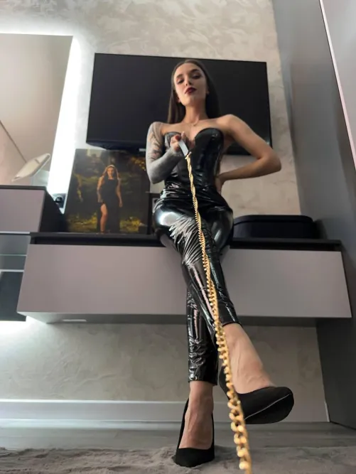 Would you honestly date a girl who's into femdom?