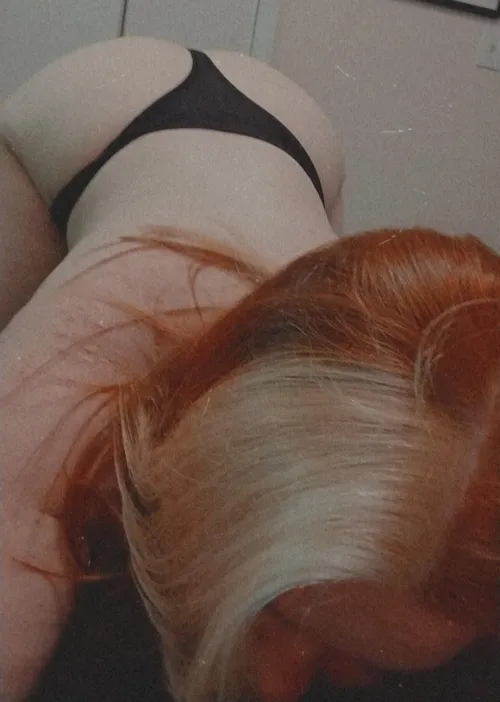 31 [F4M] Eden. Looking for someone local and well hung to fuck my brains out before 8pm bonus points if you're 420 friendly 🩸