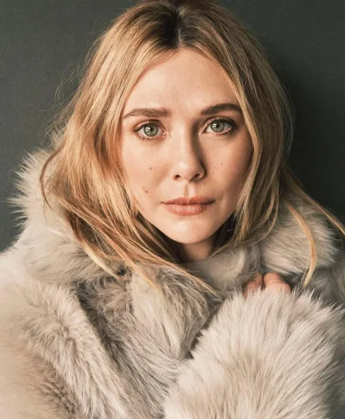 Elizabeth olsen.