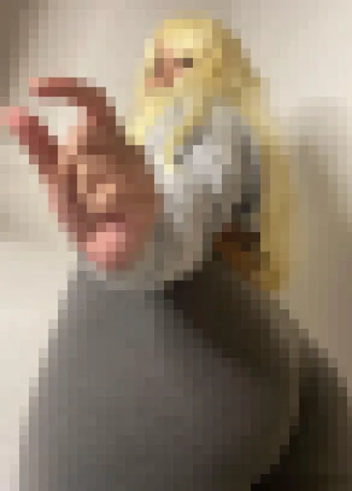 Everything a pathetic loser like you deserves to see right now.