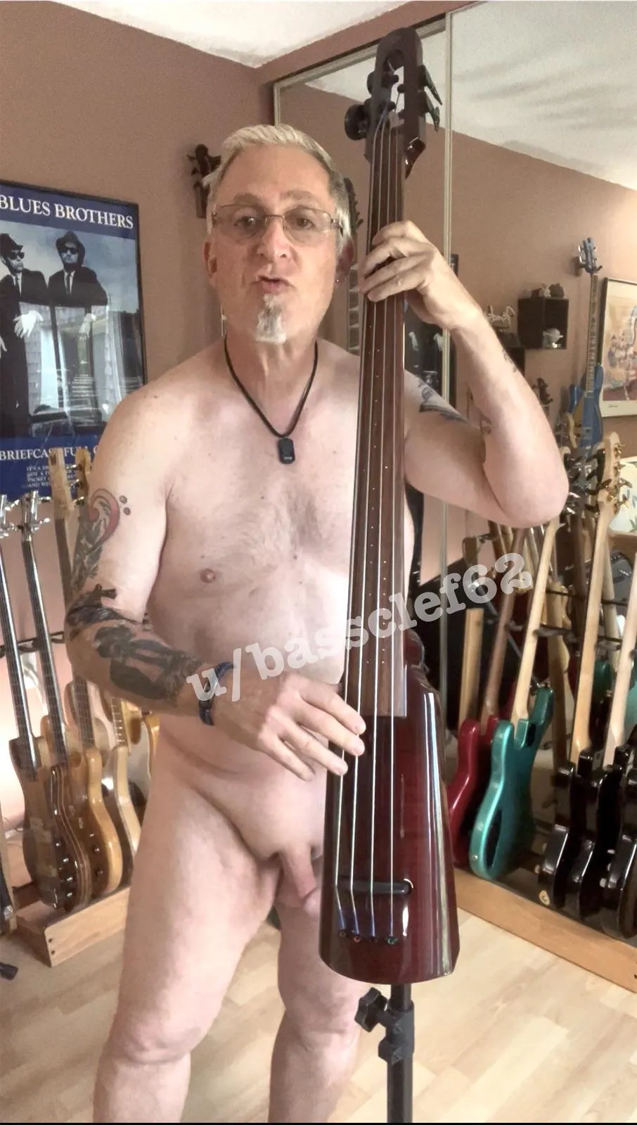 Having a good bass face is a must when you play the bass! (mlgw)