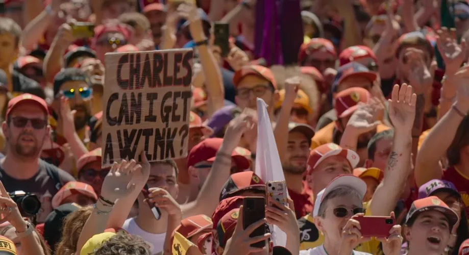 Mike turns up in the crowd on Formula 1: Drive to Survive!