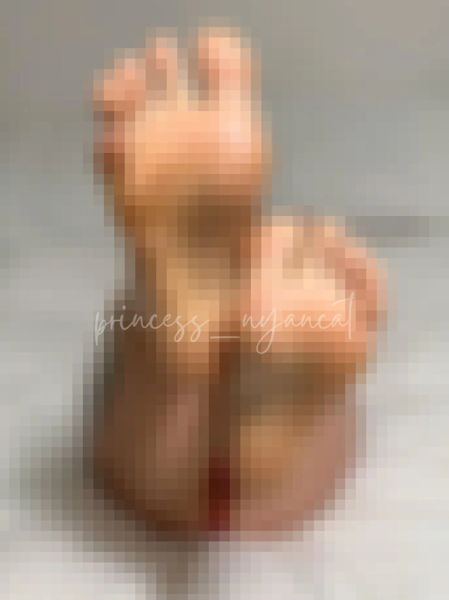 Mommy made this pic of my perfect soles & ass beta safe for my precious virgin finsubs💗