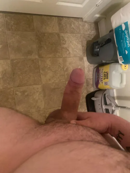 This dick definitely needs so(m)e attention;)