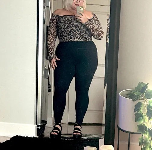 Cute BBW needs a reliable FWB 1-2x a week near downtown/south austin