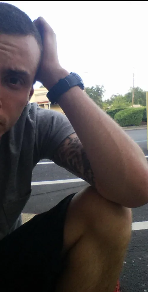 34 m4f just moved here depressed looking for a connection