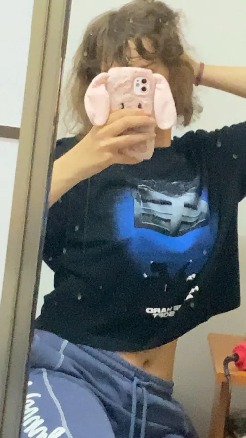 Acil 300 tlye ihtiyacım var hormon almam lazım 🥹