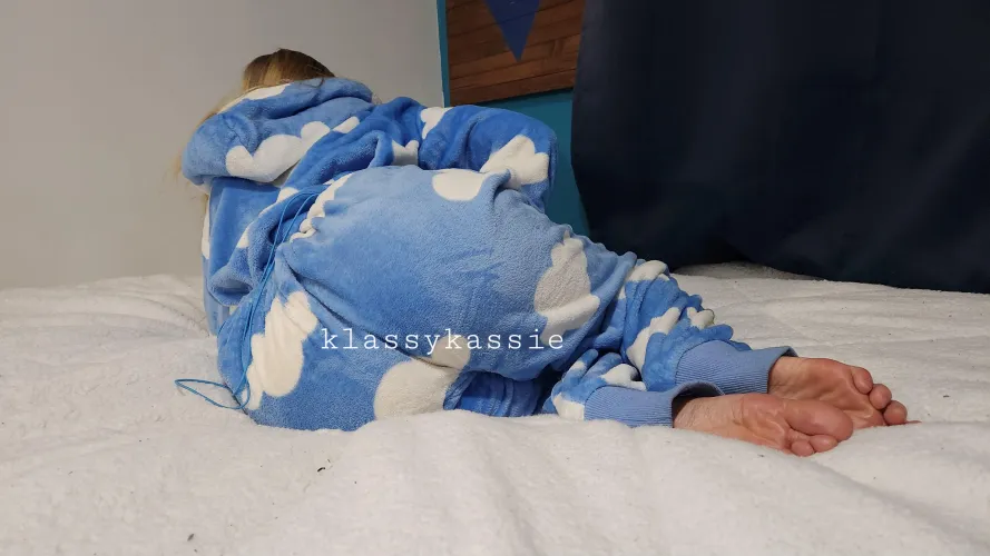 Always easy access at the back 🥵 if you don't believe me , see for yourself 🥵