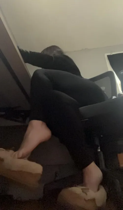 Comfy slippers while working from home. (dangle & drop)