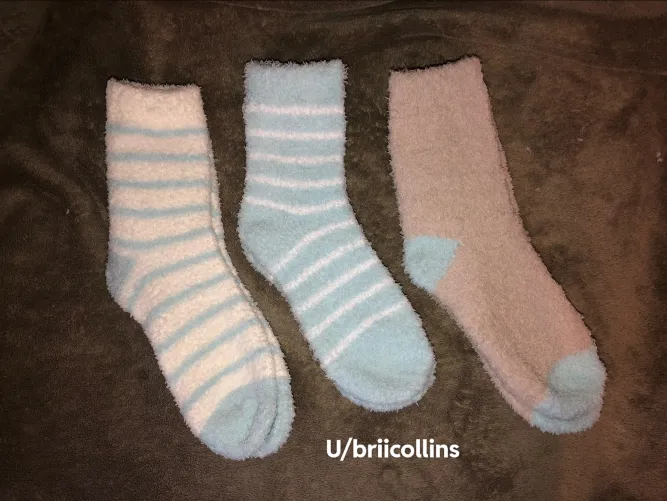 Decisions, decisions! Which pair is your favorite? 🤔🧦💞