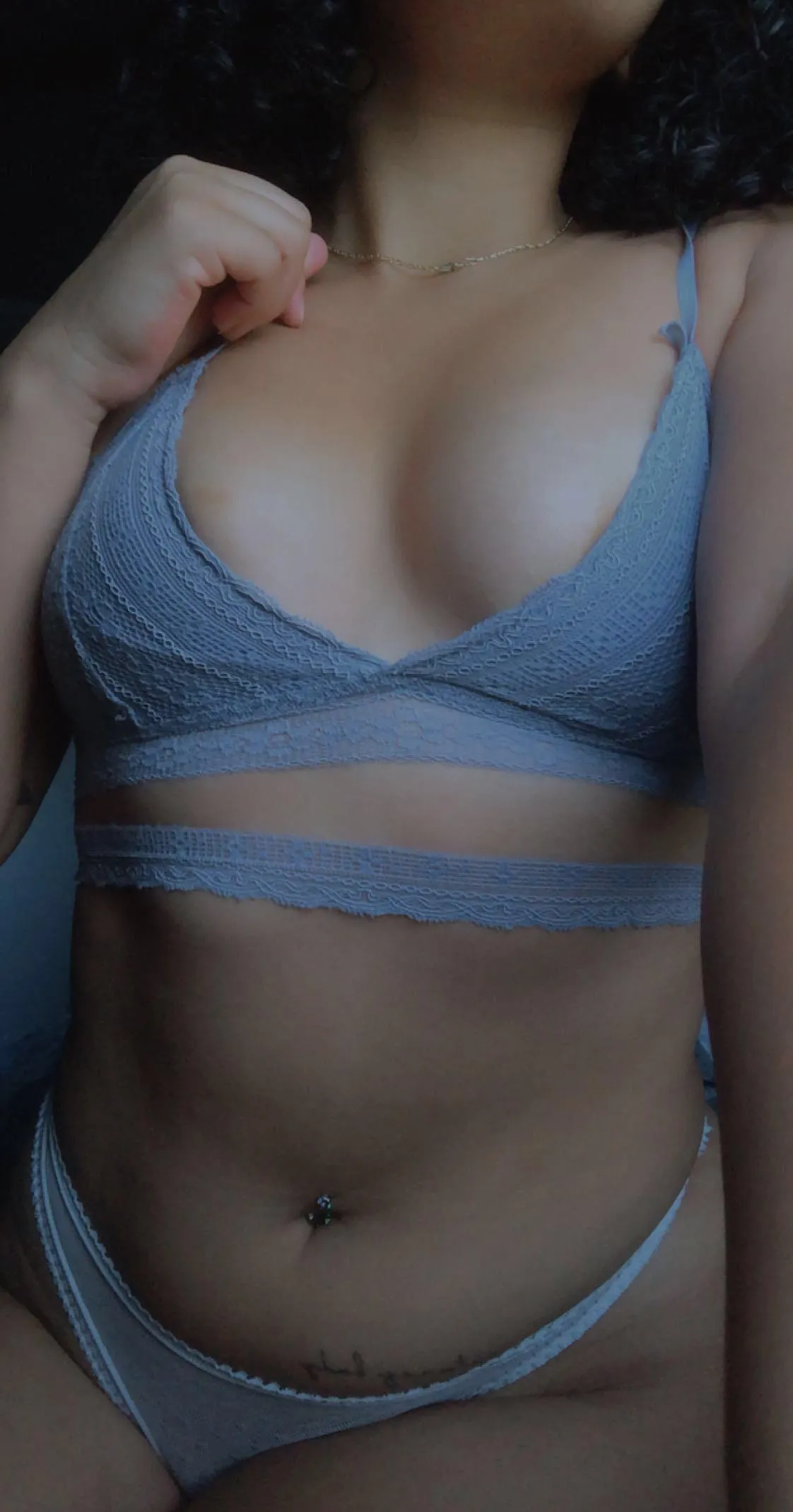 Down for a fun tonight anyone....?