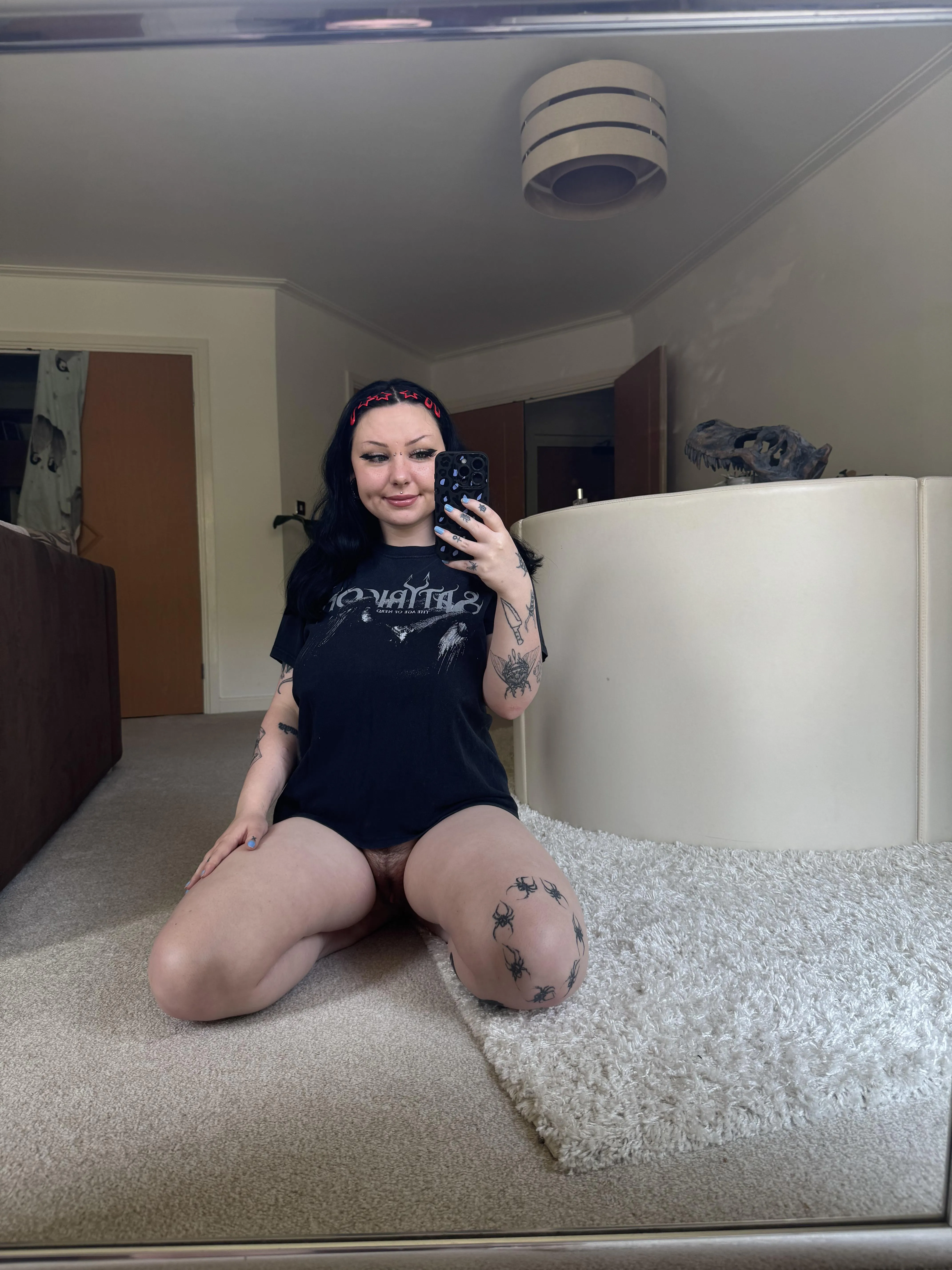 She’s a 10 but has a full bush