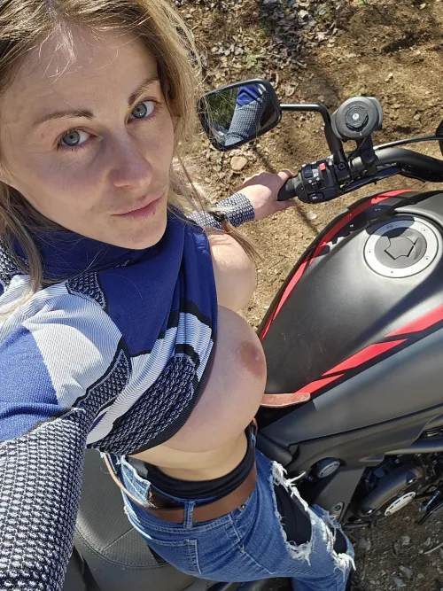 This is it! Got my bike! 1st Ride right now!