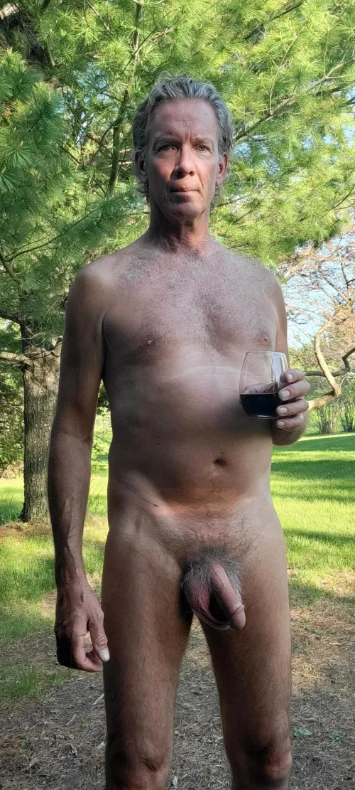 Cheers 🍷 to the weekend