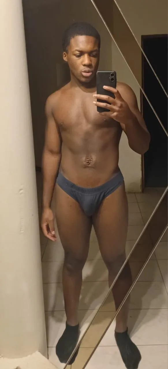 who wants to wrestle me?