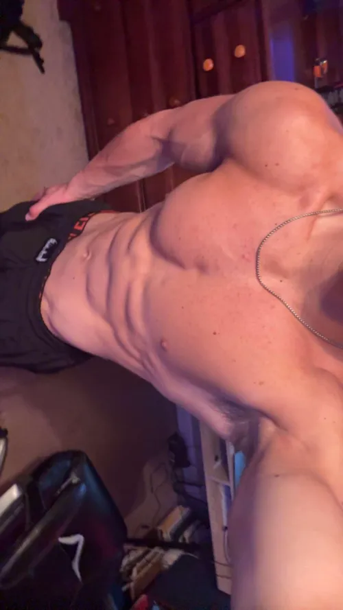 [18] cut is going crazy