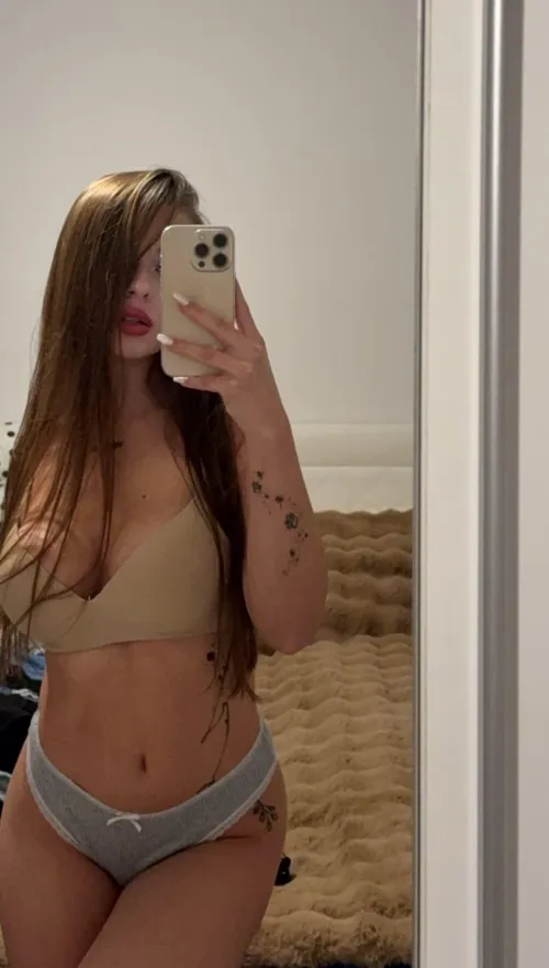 19F Freakier than your ex, wetter than your dreams