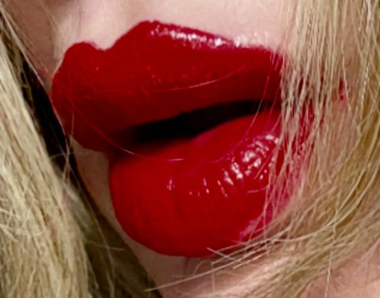 34 [T4M] #Andersonville - Pretty and passable girl seeks hot guy to service orally…