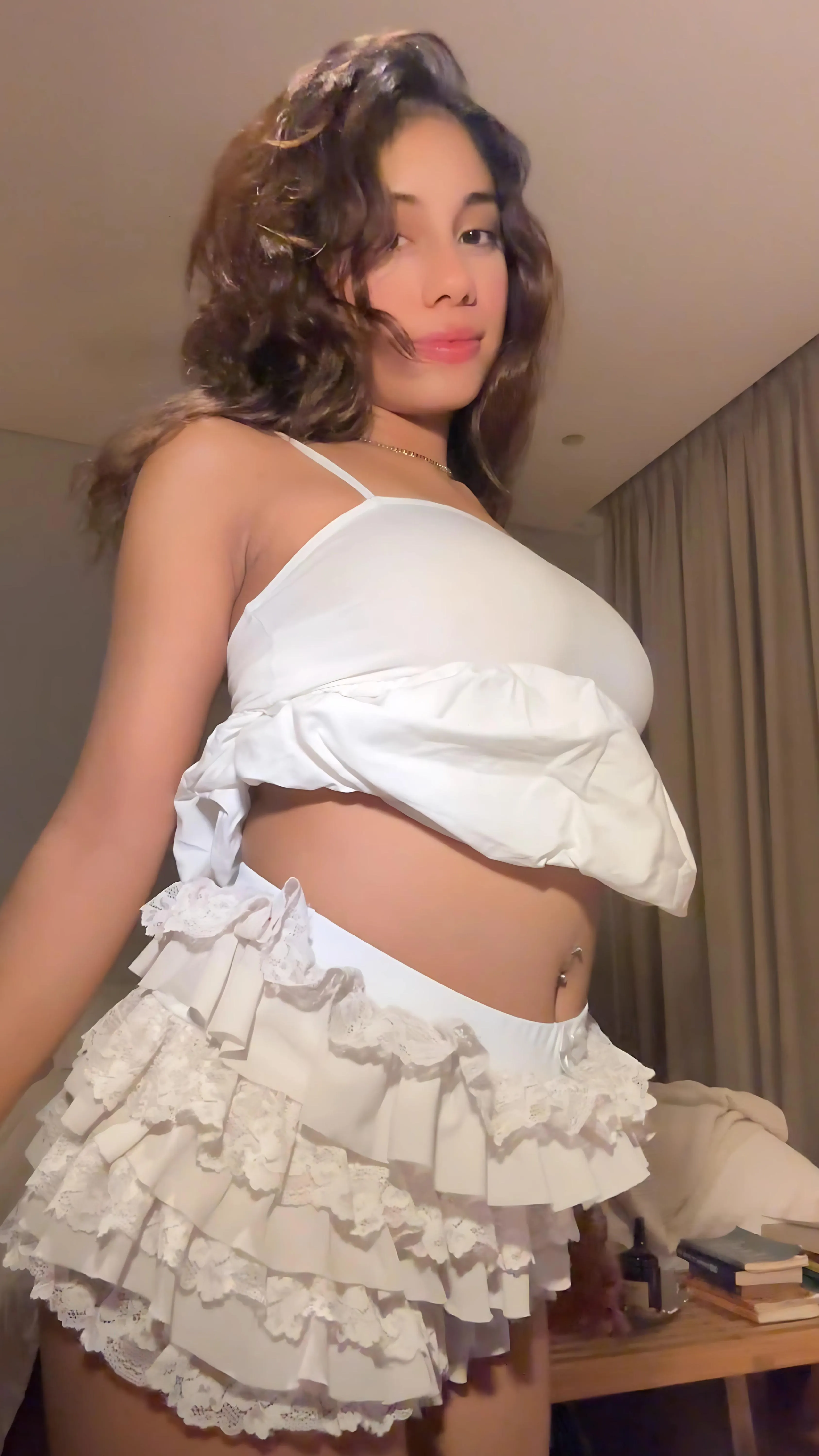 {f} Would you mind being dessert tonight?😈