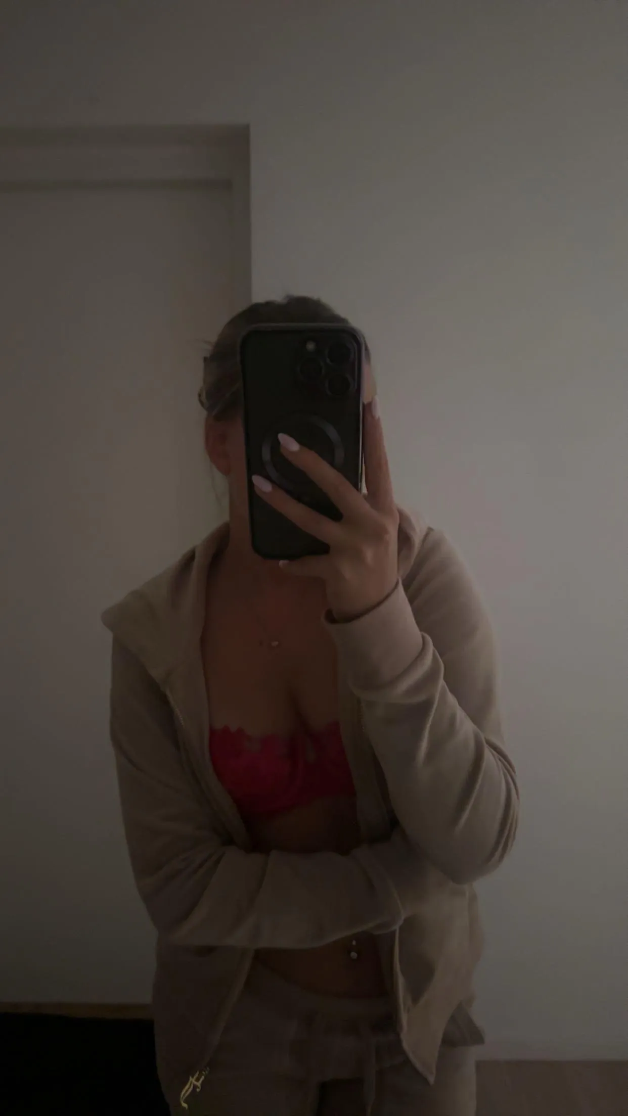 får jag visa tuttarna i dm? 07