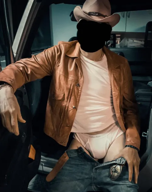 Getting ready to have lunch with a friend.