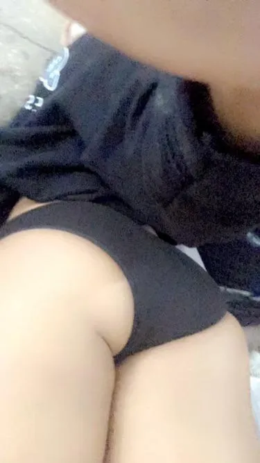 Has your gf sent you attachments this morning or…?