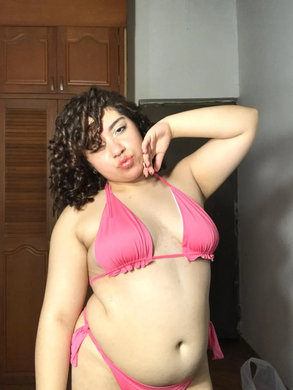 I need someone to chill with