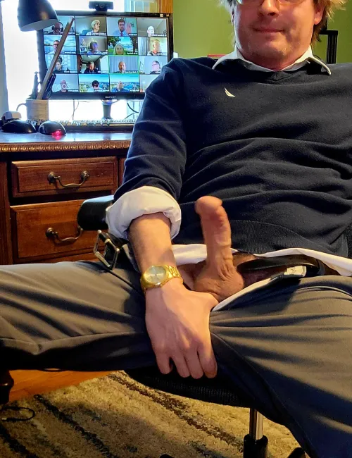 It's OK, the Zoom camera is off