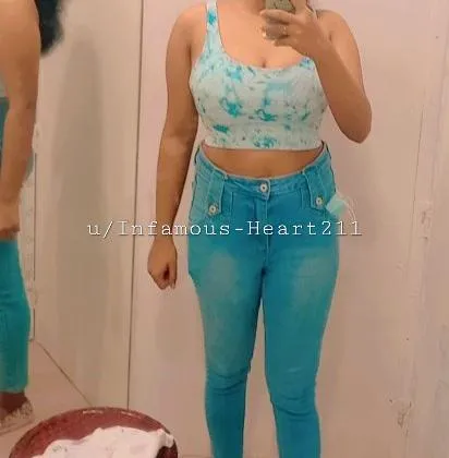 Mirror selfie 💜[f]