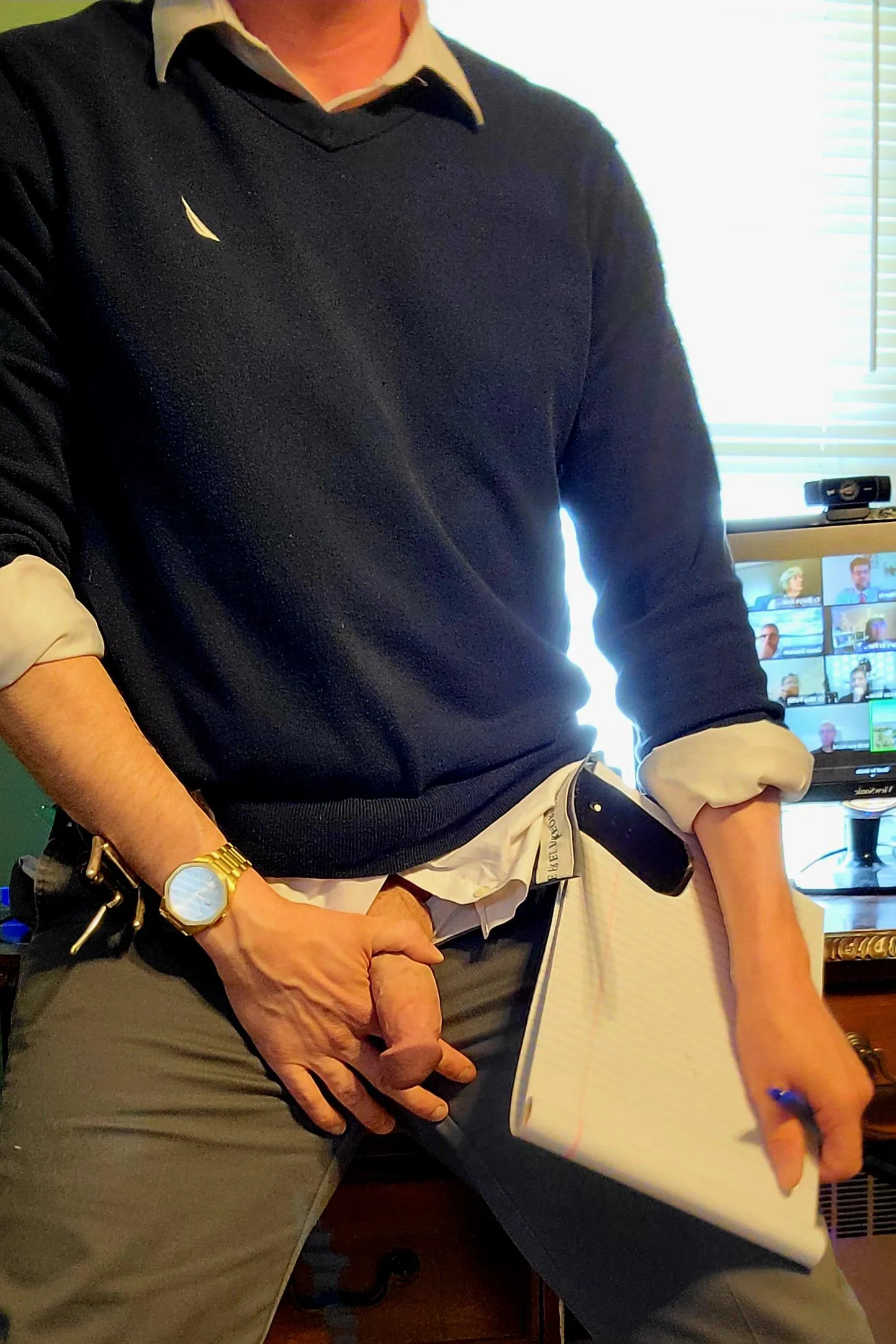 POV you caught your boss on a long Zoom call