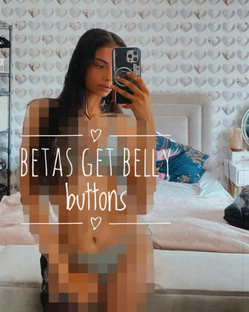 You boys can't even function when I leave these selfies uncensored 🤣