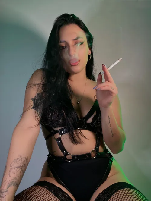 You like to watch, don't you?