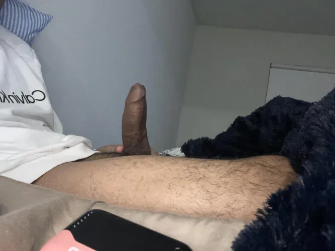 20M4F Uncut BBC Looking for Hotwife or Couple.