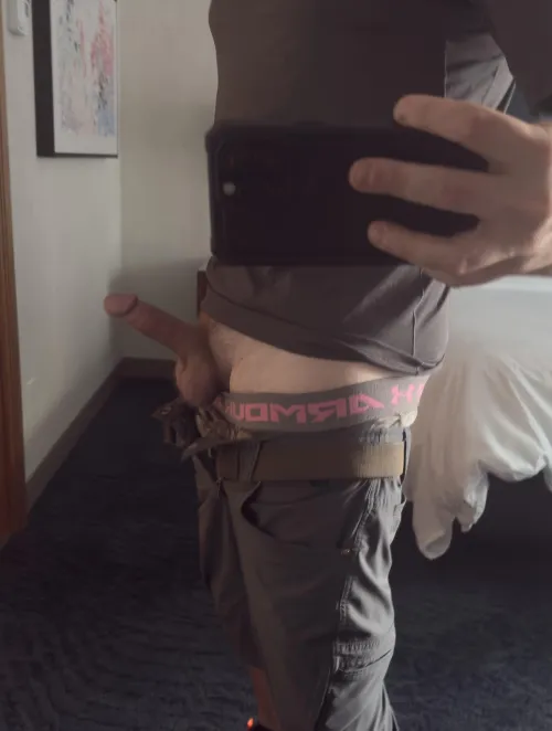 35 m4f or mf can host downtown