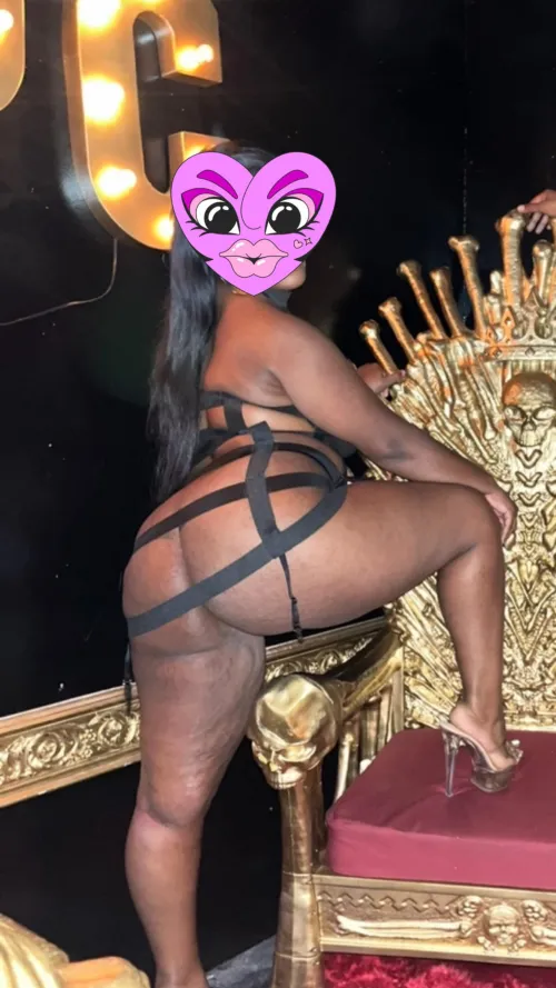 [36] [f4mf] [Houston] swingers Looking for a sexy couple to vibe and have fun with in Houston area