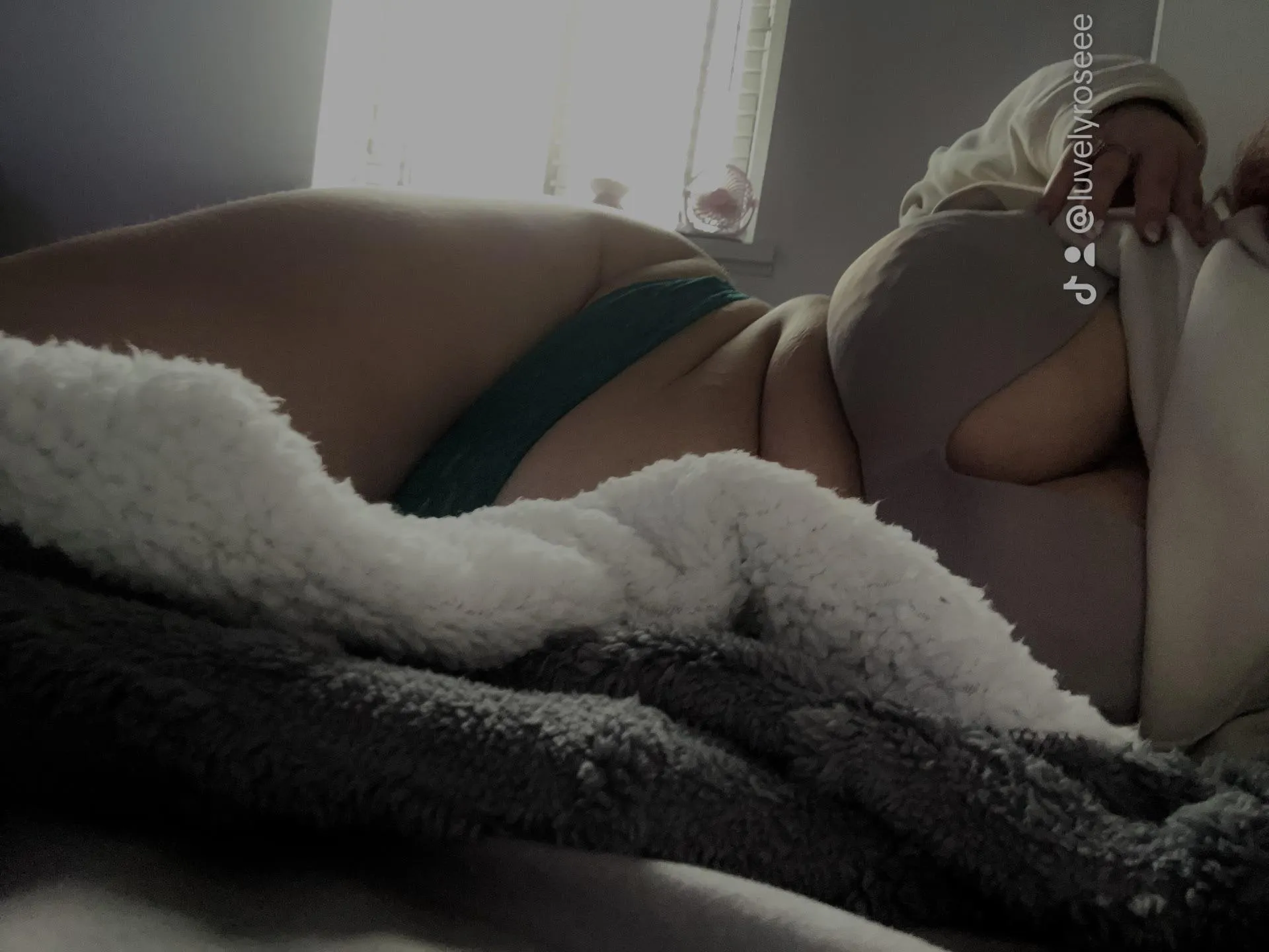 Do you like fat girls who have my body type?