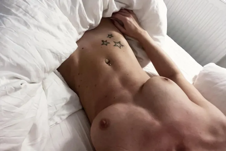 Felt like posting my mommy tits here hope it makes your day ❤️